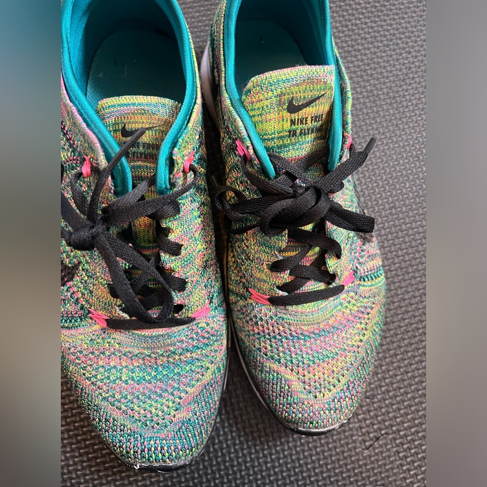 Women’s Nike free tr fly knit 5.0
